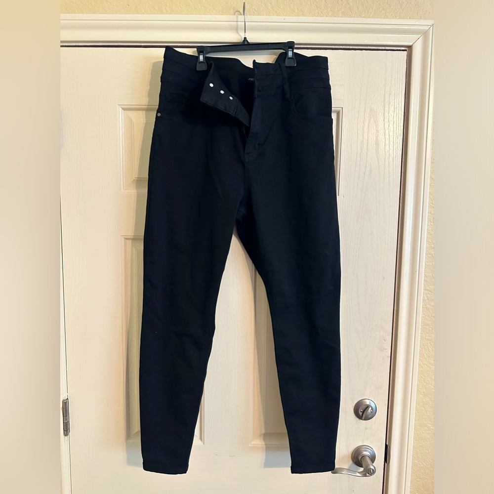 Joe boxer Black High Waist Skinny Jeans (NWOT)
